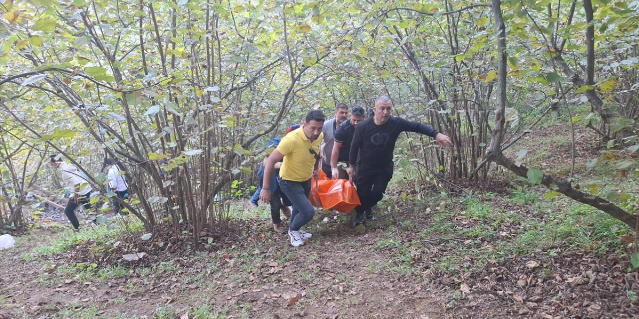 Samsun'da kaçak kazı yaparken gazdan zehirlendiği değerlendirilen 2 kişiden biri öldü