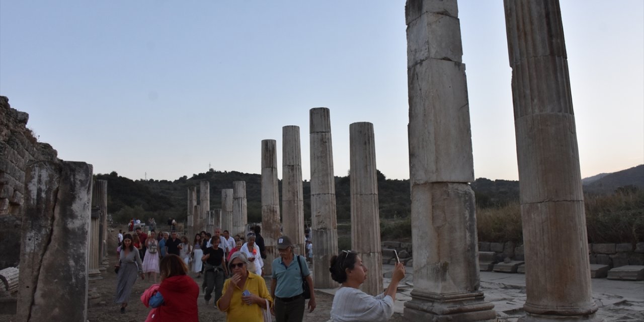 Aydın'da "Artemis'in Kenti Magnesia'nın Çağdaş Sanatla Buluşması" gerçekleştirildi