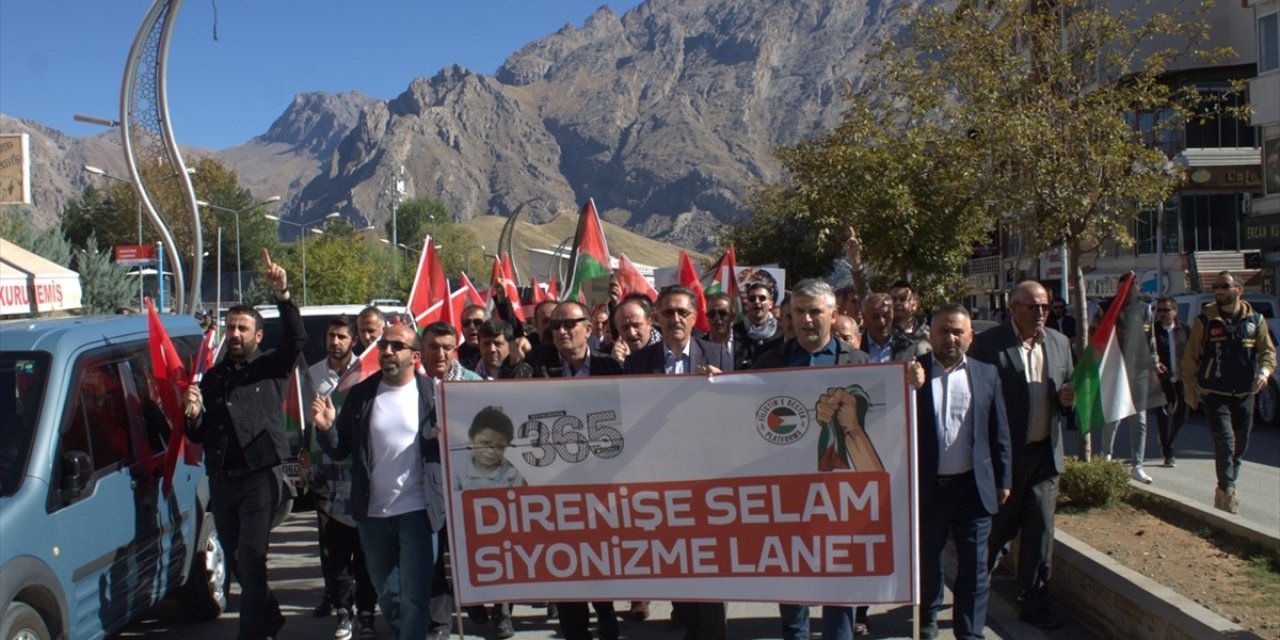 Hakkari'de İsrail'in Gazze'ye yönelik saldırıları protesto edildi