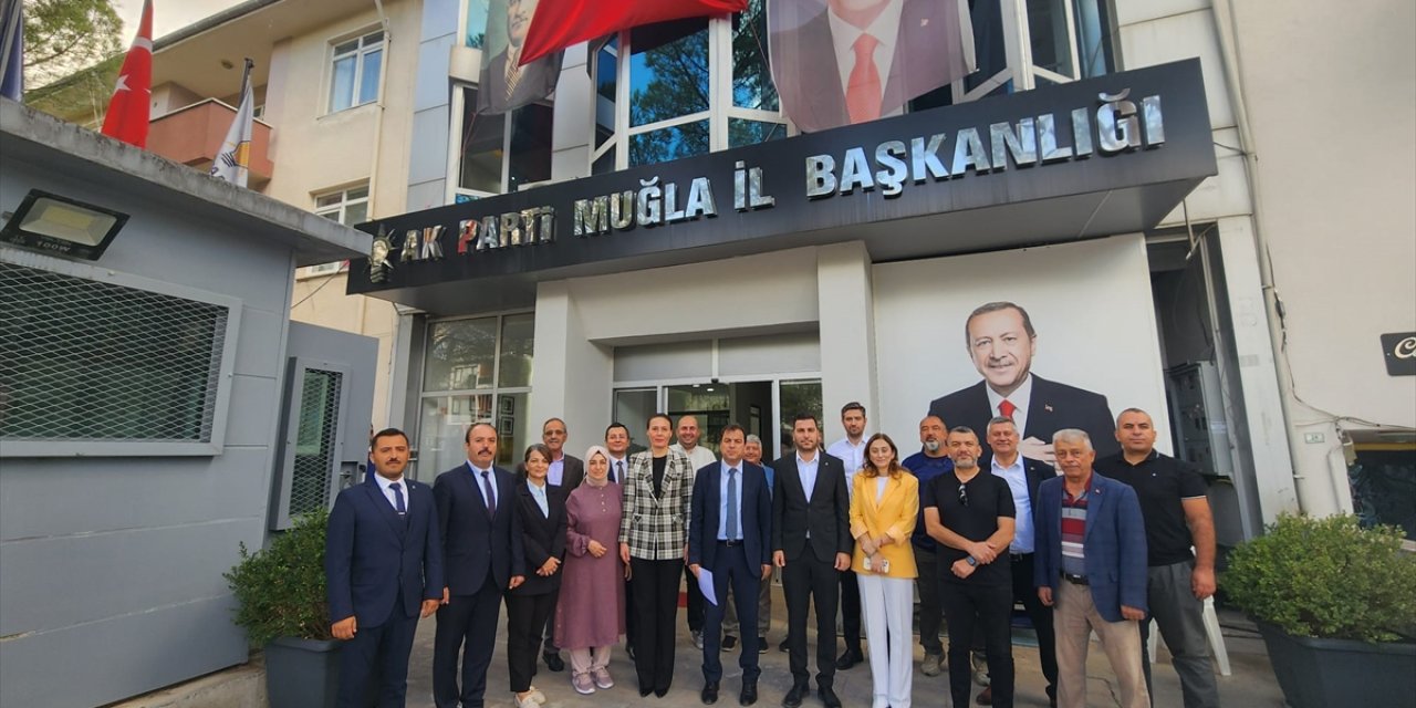 Antalya, Muğla, Isparta ve Burdur'da AK Parti İl Başkanlıklarından İsrail'e tepki