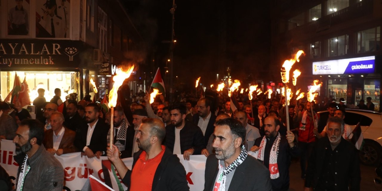 Ağrı'da İsrail’in Filistin’e yönelik saldırıları protesto edildi