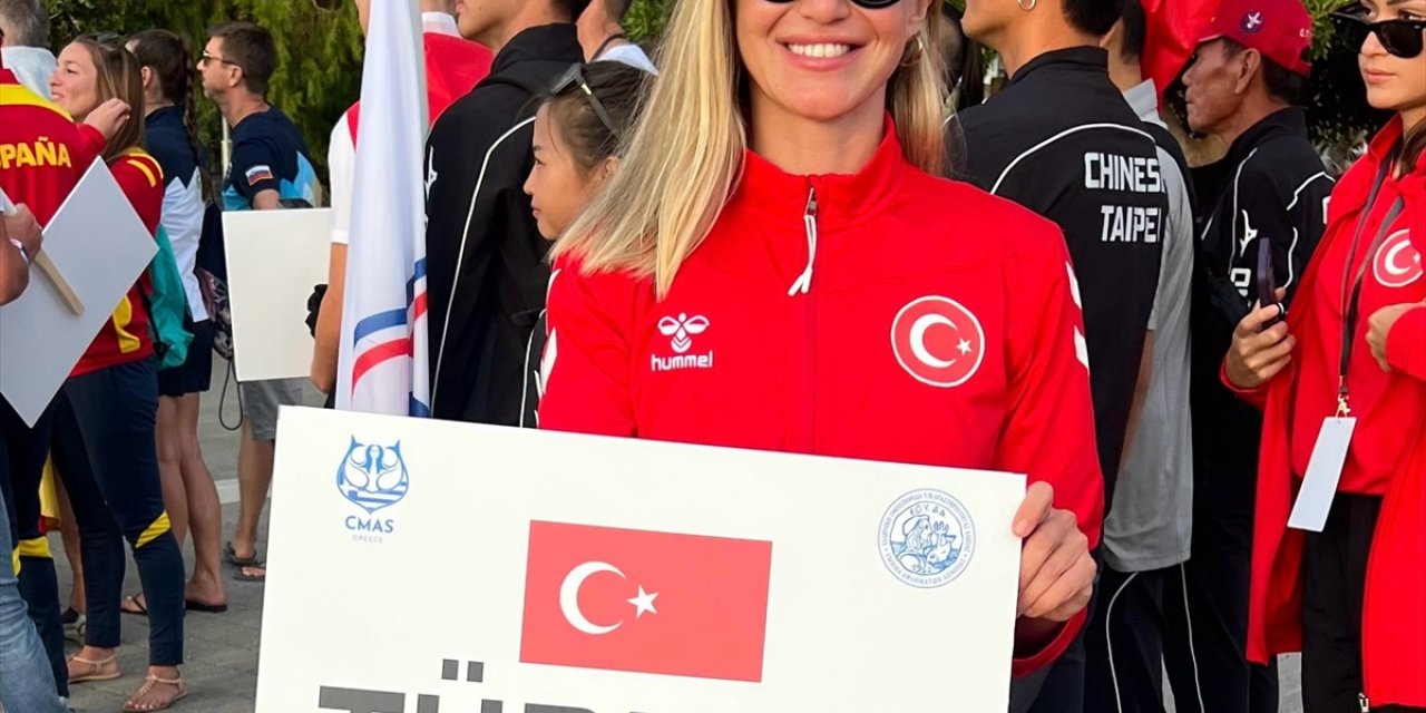 Milli sporcu Şahika Ercümen, Serbest Dalış Dünya Şampiyonası’nda Türkiye rekoru kırdı