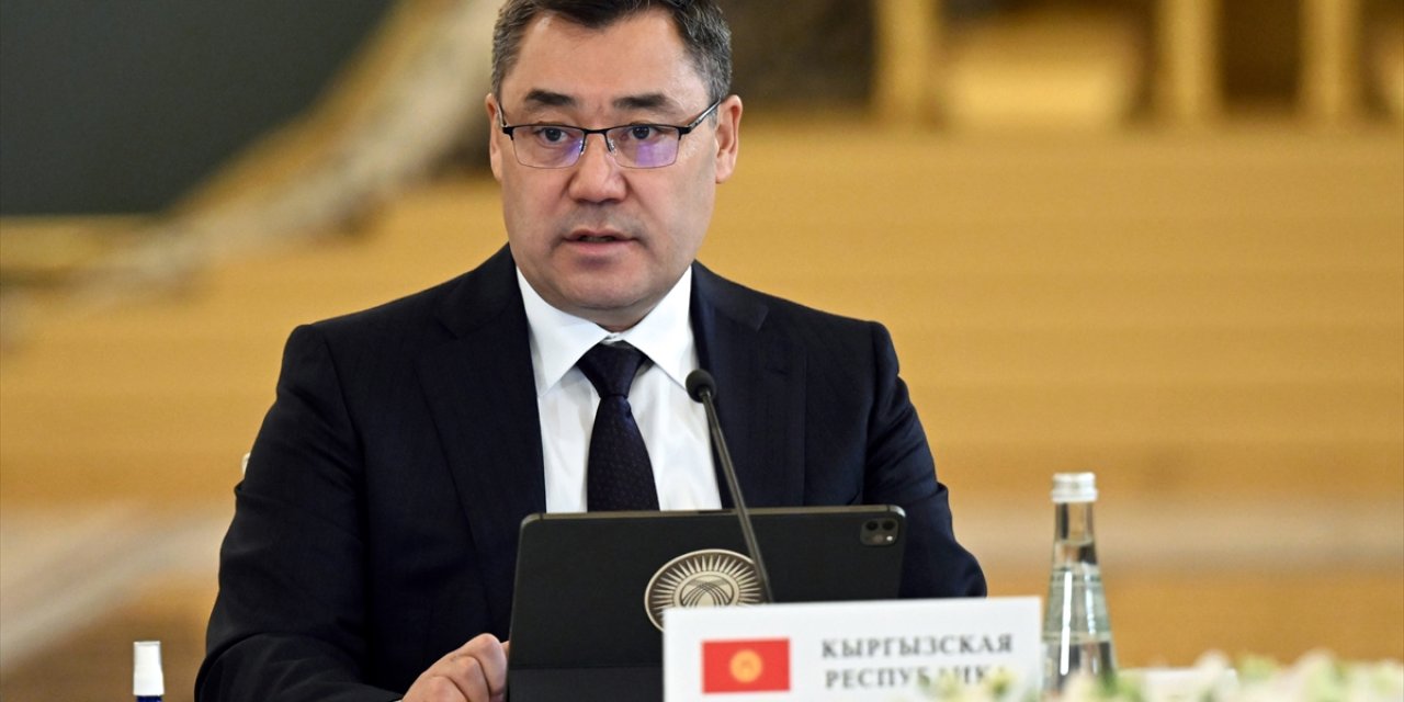 Kırgızistan Cumhurbaşkanı Caparov, BDT Liderler Zirvesi'nde konuştu: