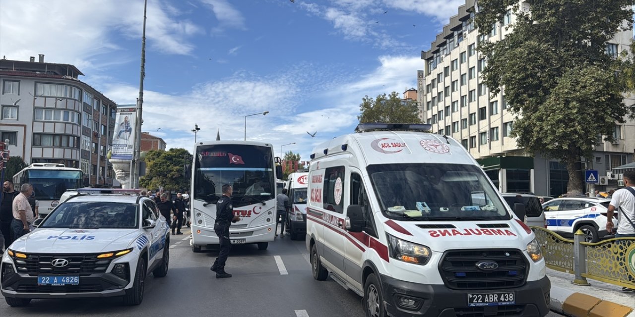 Edirne'de silahla vurulan motosiklet sürücüsü yaralandı