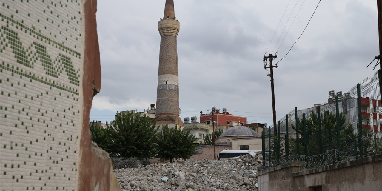 Siirt'te 895 yıllık Ulu Cami'nin silueti kentsel dönüşümle ortaya çıkacak