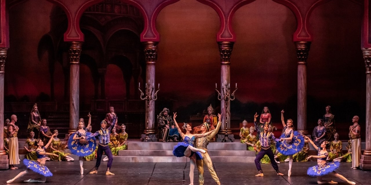 "La Bayadère" balesi AKM'de sahnelenecek