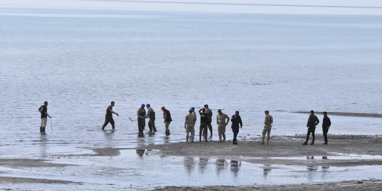 GÜNCELLEME - Van'da kaybolan üniversite öğrencisi 217 personelle aranıyor