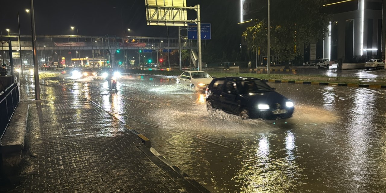 Karabük'te sağanak etkili oldu