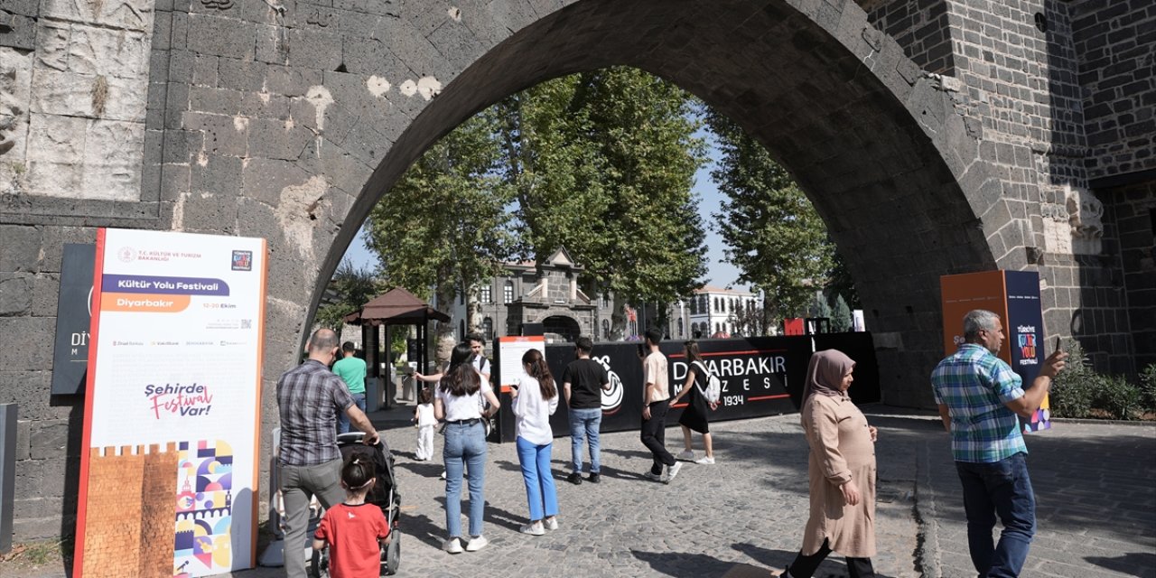 "Diyarbakır Kültür Yolu Festivali" civar kentlerden de ziyaretçileri ağırlıyor