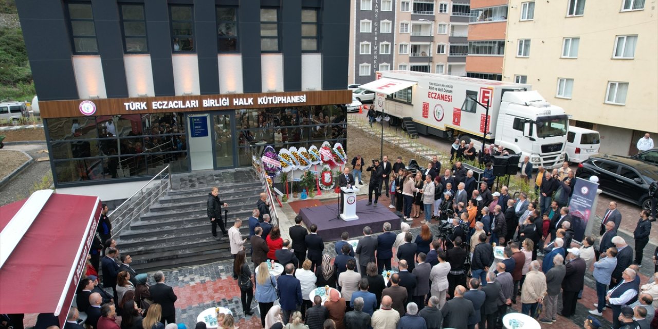 Türk Eczacıları Birliğince Bozkurt'ta yaptırılan kütüphane açıldı