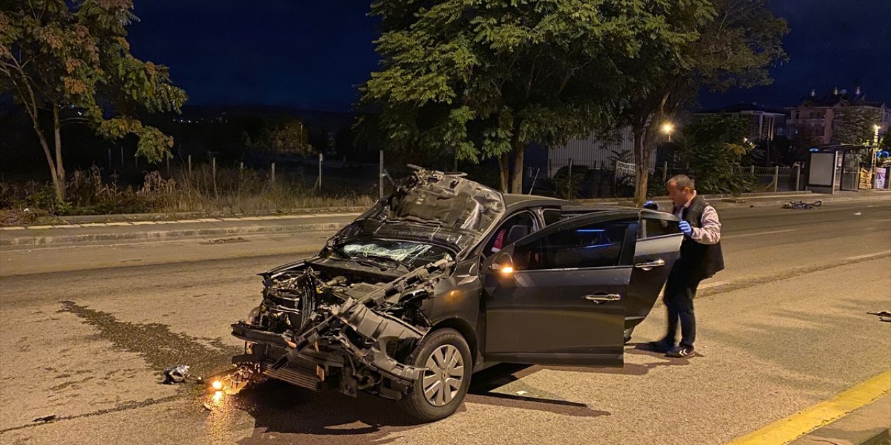 Çubuk'ta otomobilin çarptığı bisikletteki iki kardeşten biri öldü, diğeri yaralandı