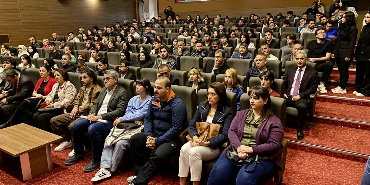 Kırşehir'deki dağları konu alan belgeselin gösterimi yapıldı