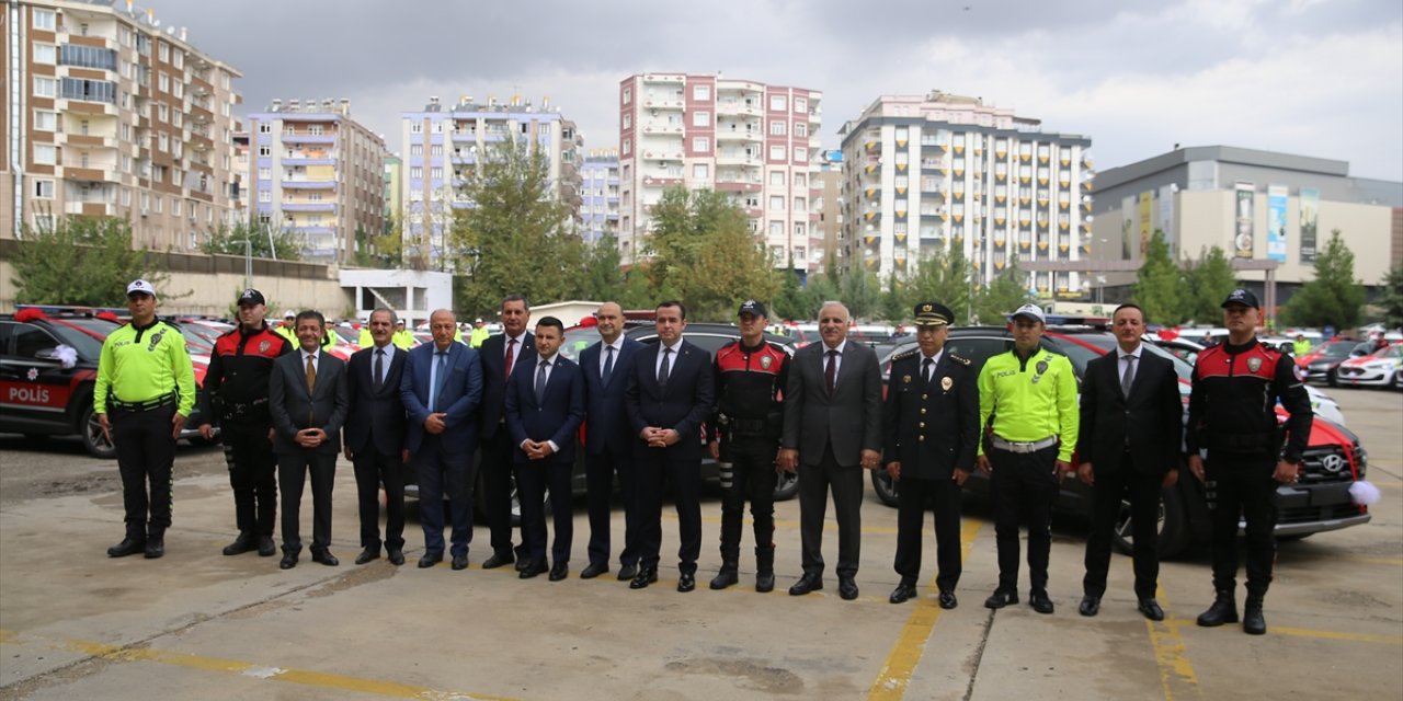 Diyarbakır'da İl Emniyet Müdürlüğüne 50 araç tahsis edildi