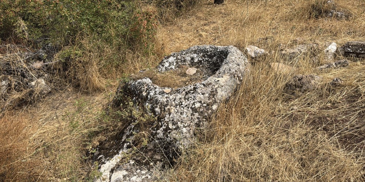 Adıyaman'da Roma dönemine ait oda mezar bulundu