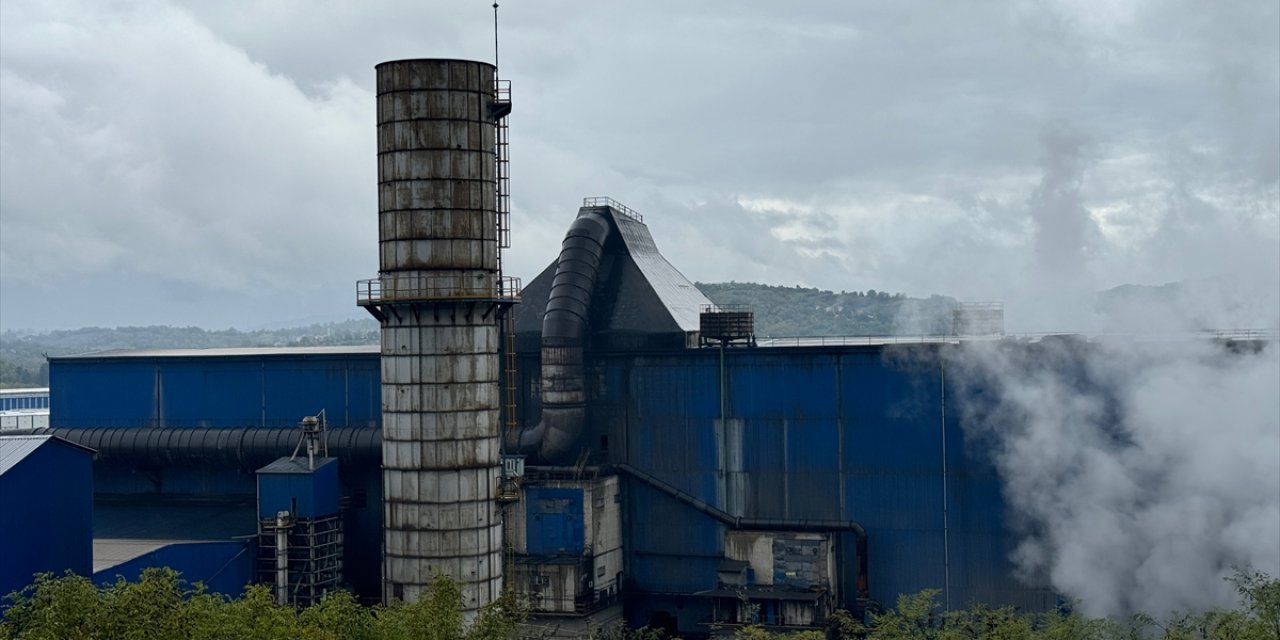 Bartın OSB'de bir fabrikadaki parlamada 10 işçi hafif yaralandı