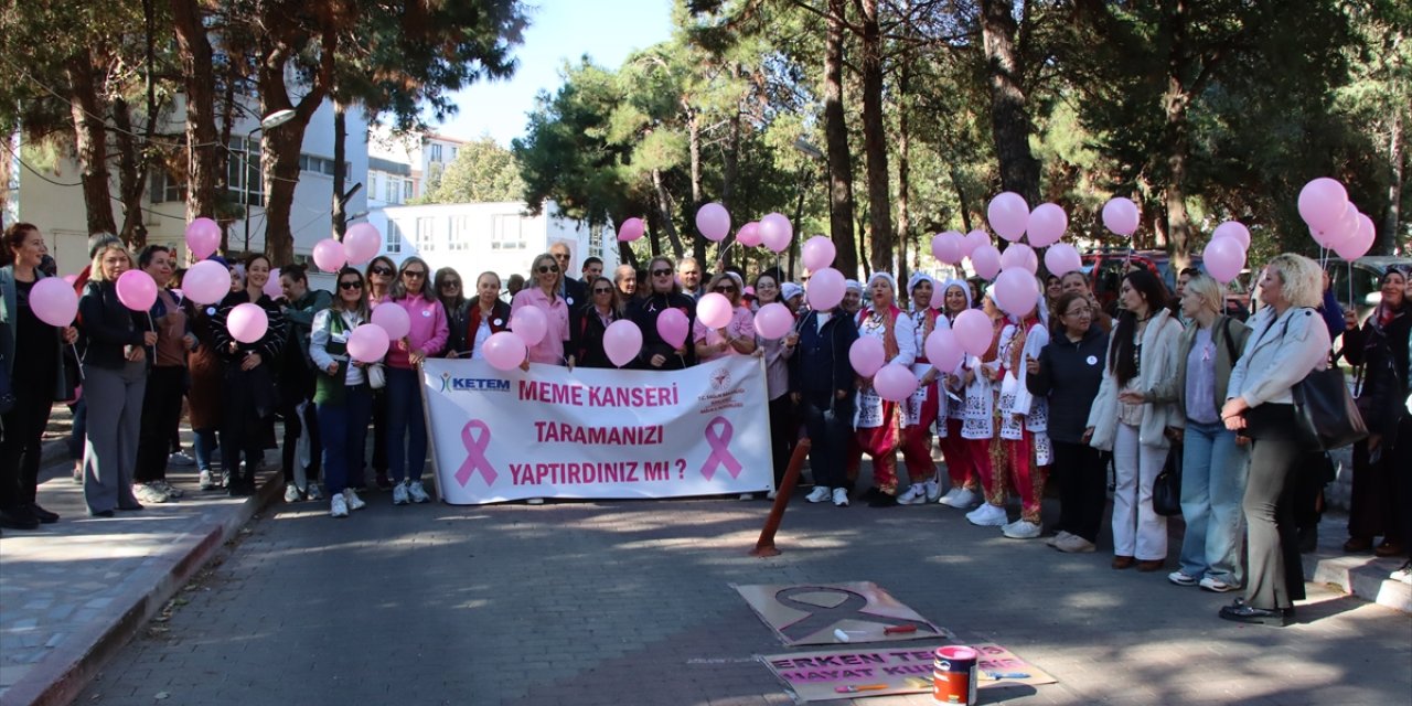 Kırklareli'nde oyun havası eşliğinde "Meme kanseri farkındalık" yürüyüşü