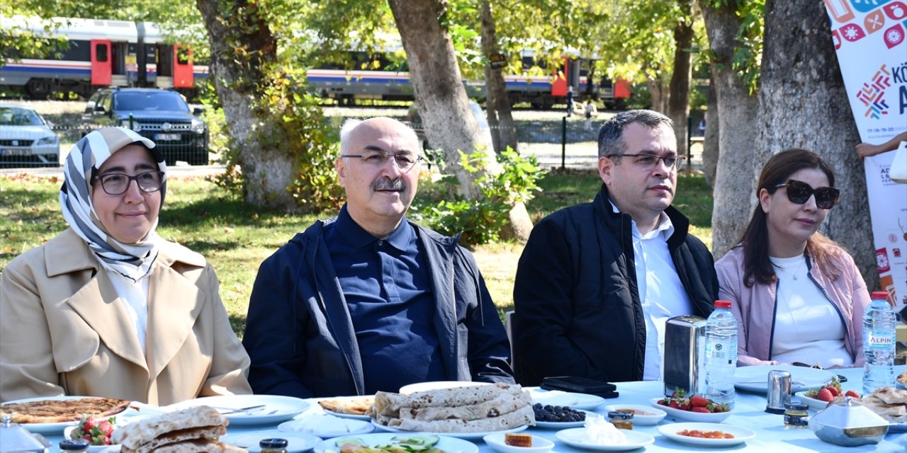 Adana'da "Gastronomi Treni" ile turizm gezisi yapıldı