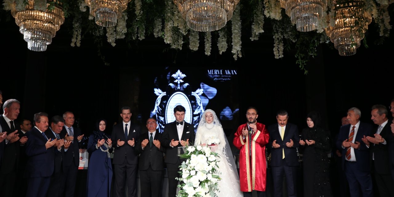 AK Parti Genel Başkanvekili Ala, nikah şahidi oldu