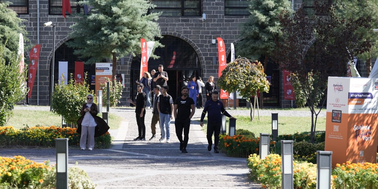 Türkiye Kültür Yolu Festivali'nin Diyarbakır ayağı sona erdi