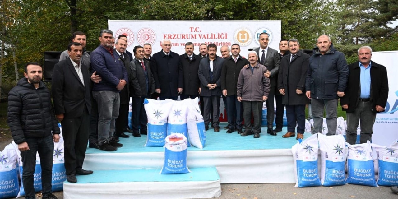 Erzurum'da üretimi artırmak amacıyla çiftçilere 935 ton buğday tohumu dağıtıldı