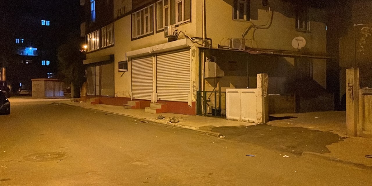 Diyarbakır'da silahlı saldırıya uğrayan kadın öldü