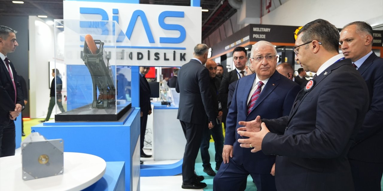 Milli Savunma Bakanı Güler, SAHA EXPO 2024 Fuarı'nı gezdi