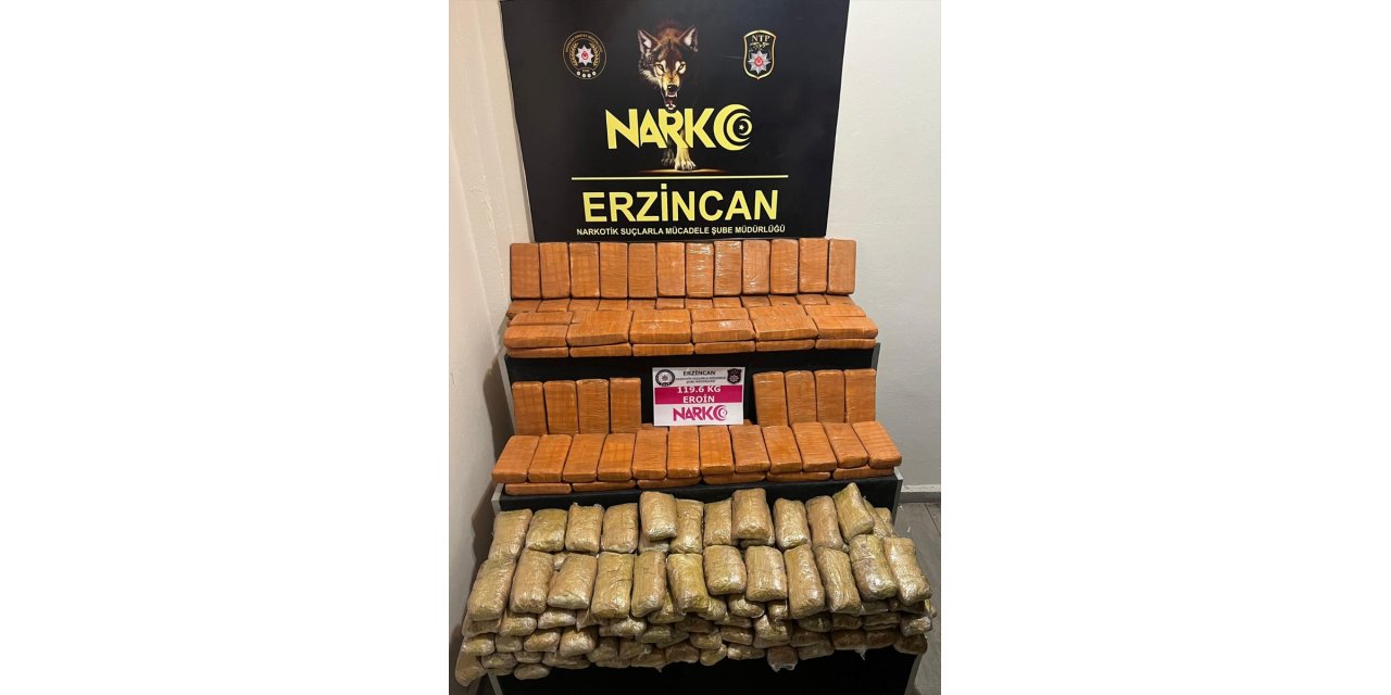 Erzincan'da bir kamyonda 119 kilo 600 gram eroin ele geçirildi