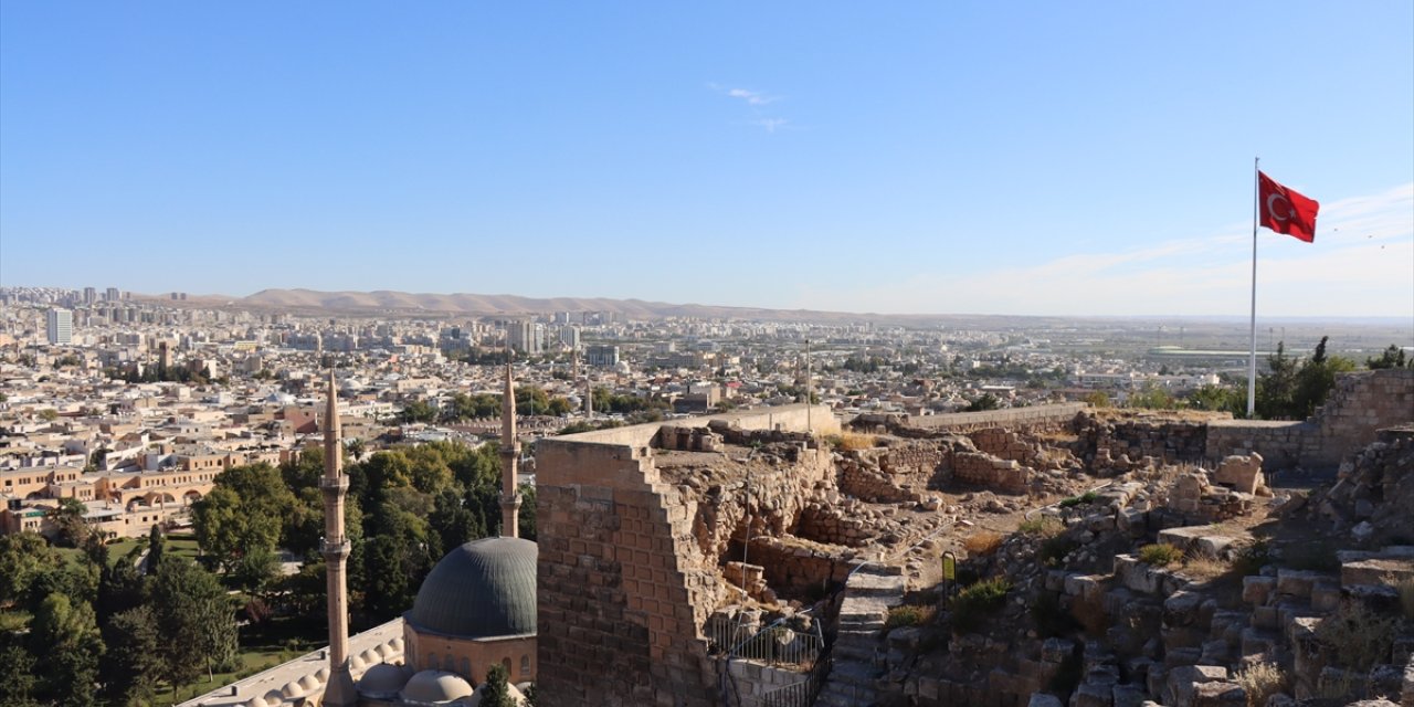 Urfa Kalesi kazıları bölge tarihine ışık tutuyor