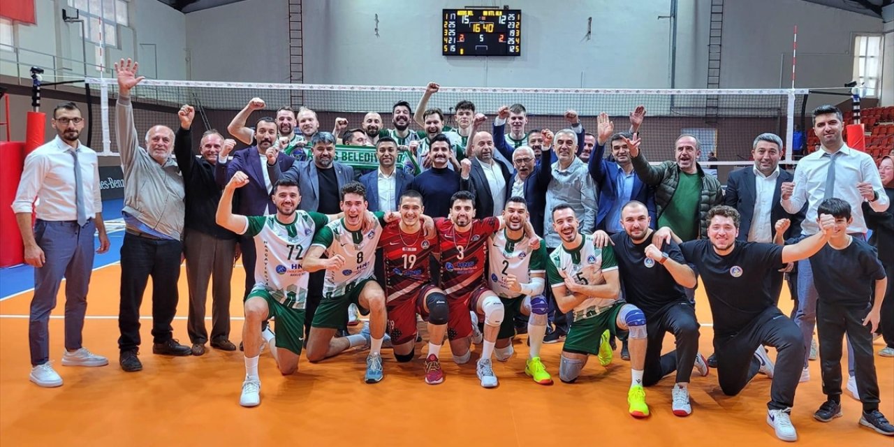 Voleybol: SMS Grup Efeler Ligi