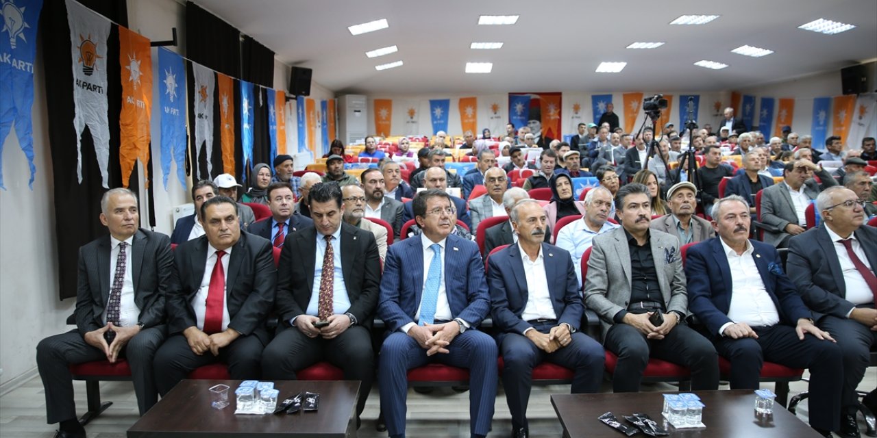 AK Parti Genel Başkan Yardımcısı Nihat Zeybekci, Denizli'de konuştu: