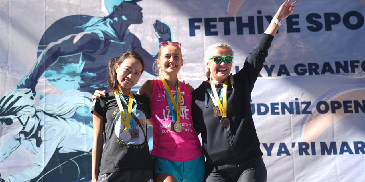 5. Uluslararası Fethiye Spor Festivali'nde Likya Yarı Maratonu yarışları yapıldı