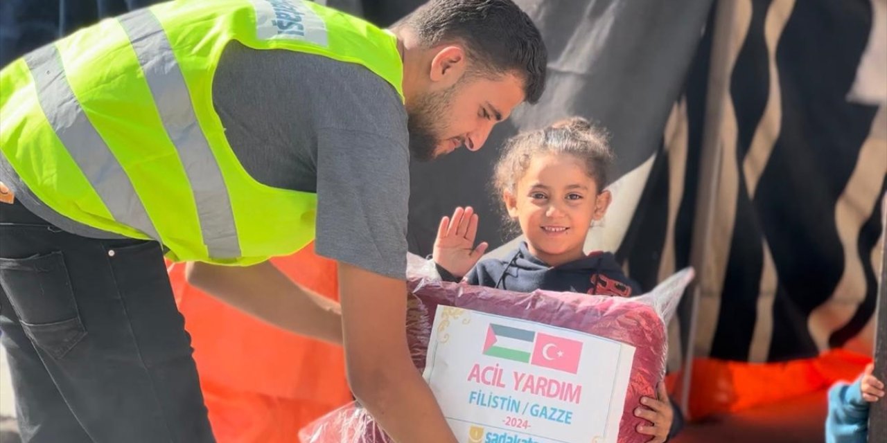 Sadakataşı Derneği, Gazze'ye acil yardım ulaştırdı