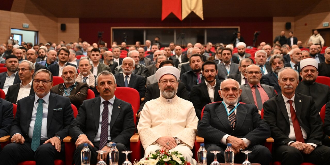 Diyanet İşleri Başkanı Erbaş "Kendi Gök Kubbemiz Balkan Alimleri Buluşması"nda konuştu: