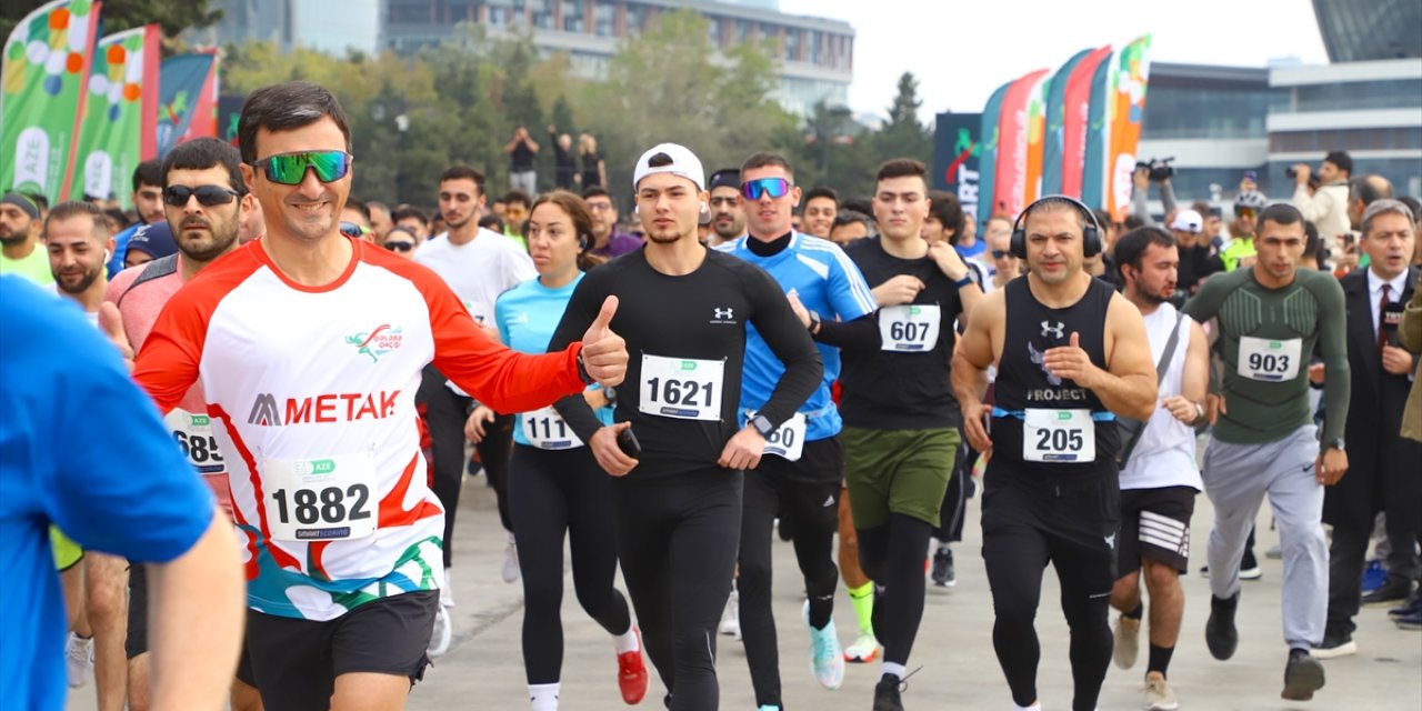 Bakü'de, Karabağ Zaferi'nin yıl dönümü dolayısıyla koşu düzenlendi