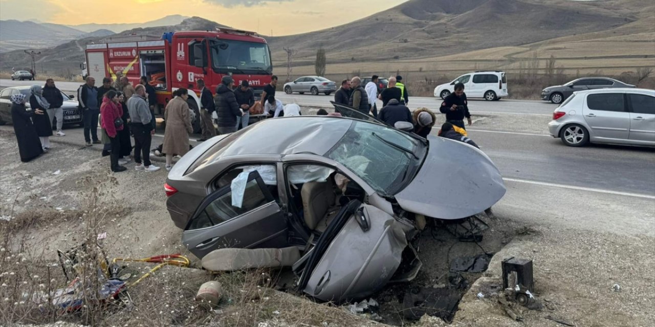 Erzurum'da su kanalına çarpan otomobildeki 3 kişi öldü, 2 kişi yaralandı