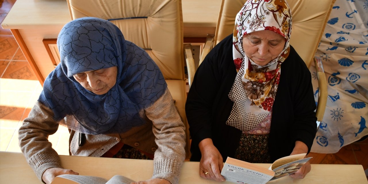 Bilecikli muhtar kurduğu kütüphaneyle çocukluk hayalini gerçekleştirdi