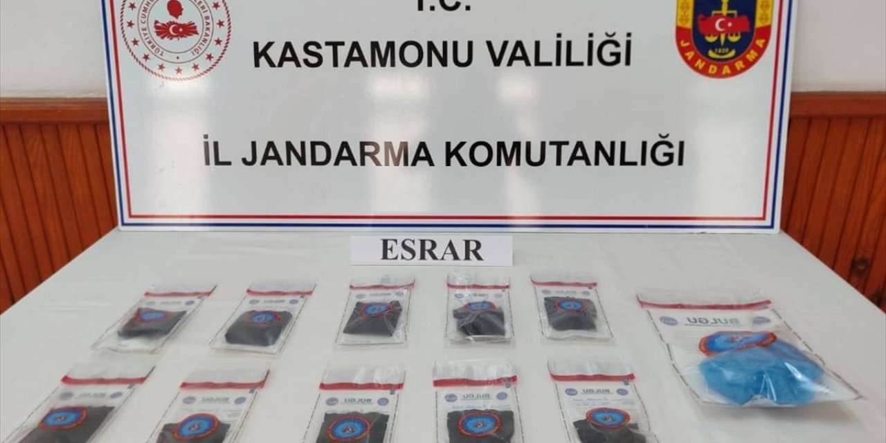 Kastamonu'da uyuşturucu operasyonlarında yakalanan 2 kişi tutuklandı