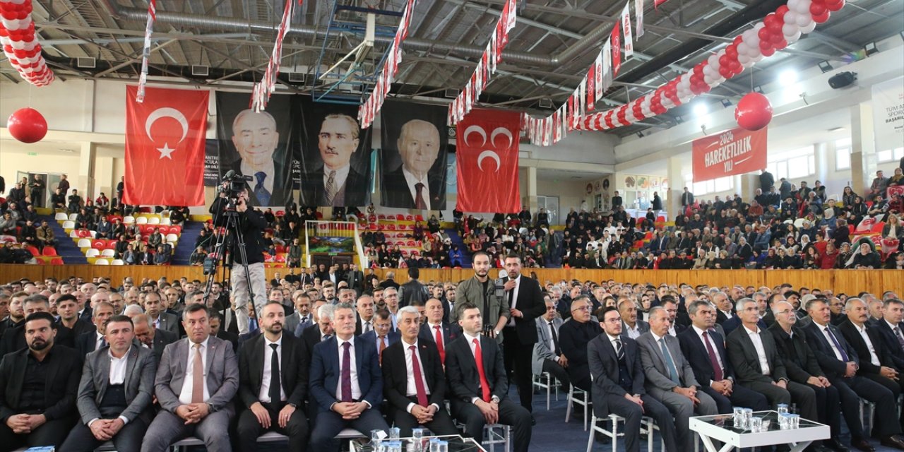 Tokat'ta "Bir ve Birlikte Hilal'e Doğru Türkiye Toplantıları" düzenlendi