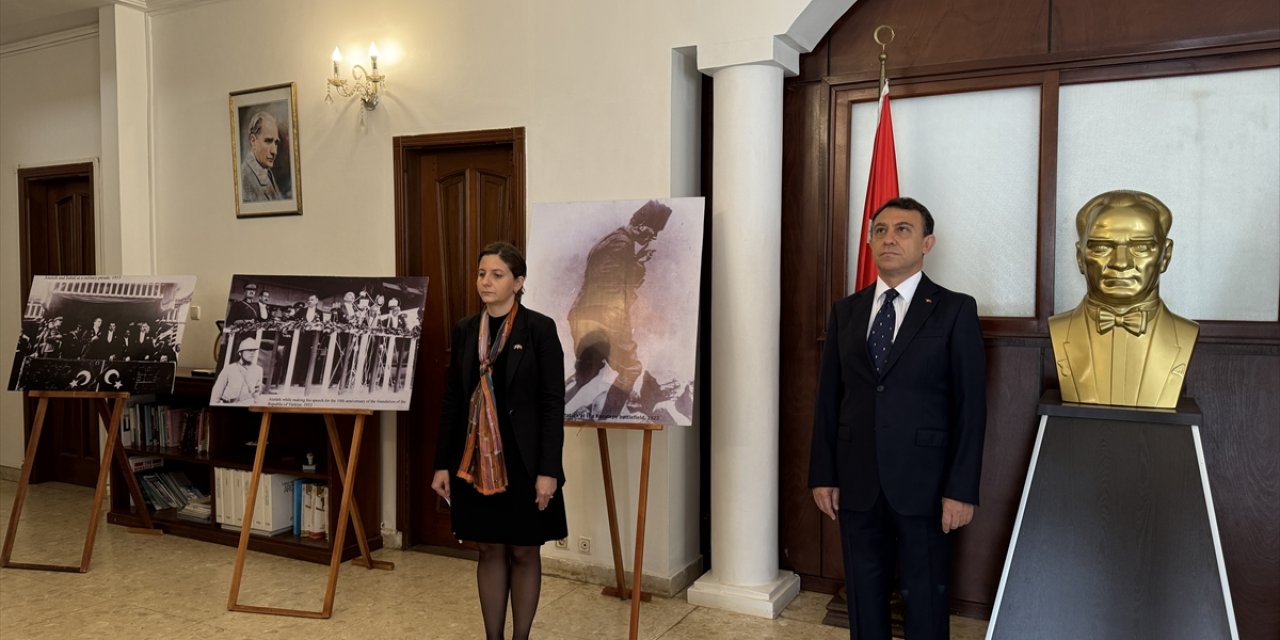 Büyük Önder Atatürk ebediyete intikalinin 86. yılında Kamerun'da anıldı