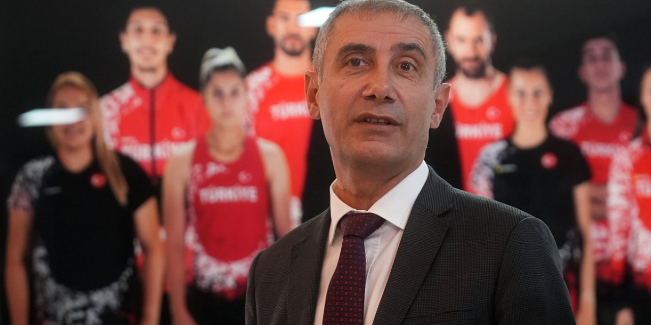 Türkiye Atletizm Federasyonu Başkanı Ahmet Karadağ'a göre başarının sırrı, geçmişten ders almak: