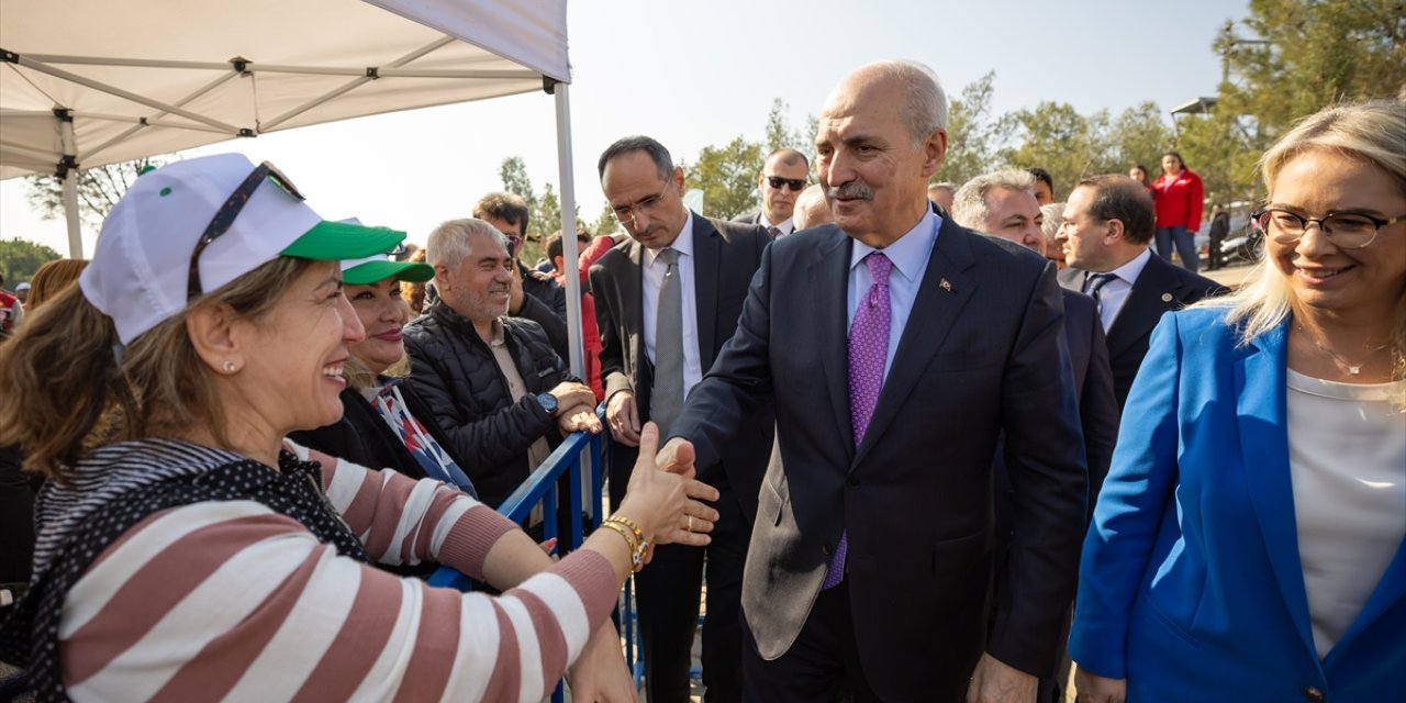 TBMM Başkanı Kurtulmuş, İzmir'de fidan dikim törenine katıldı: