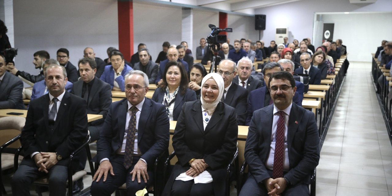 Milli Eğitim Bakan Yardımcısı Ökten, Bursa'daki İmam Hatip Müdürleri Buluşması'nda konuştu: