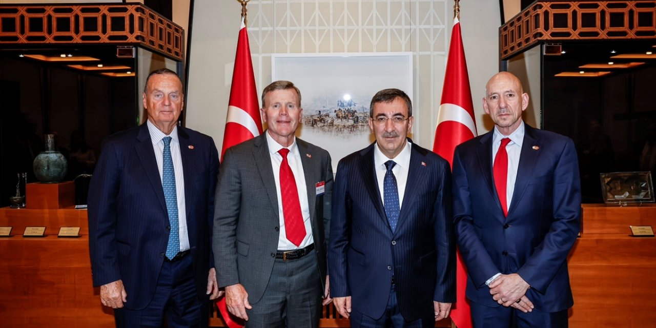 Cumhurbaşkanı Yardımcısı Yılmaz, American Turkish Business Roundtable üyelerini kabul etti