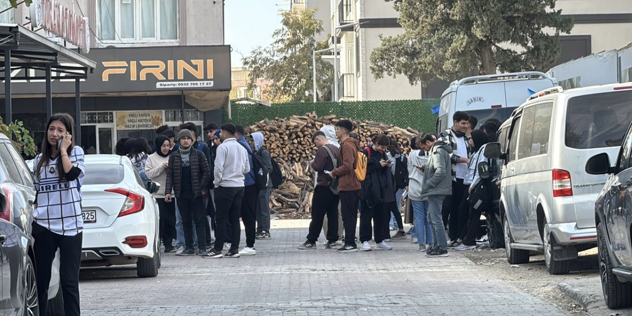 GÜNCELLEME 2 - Malatya'da 4,9 büyüklüğünde deprem