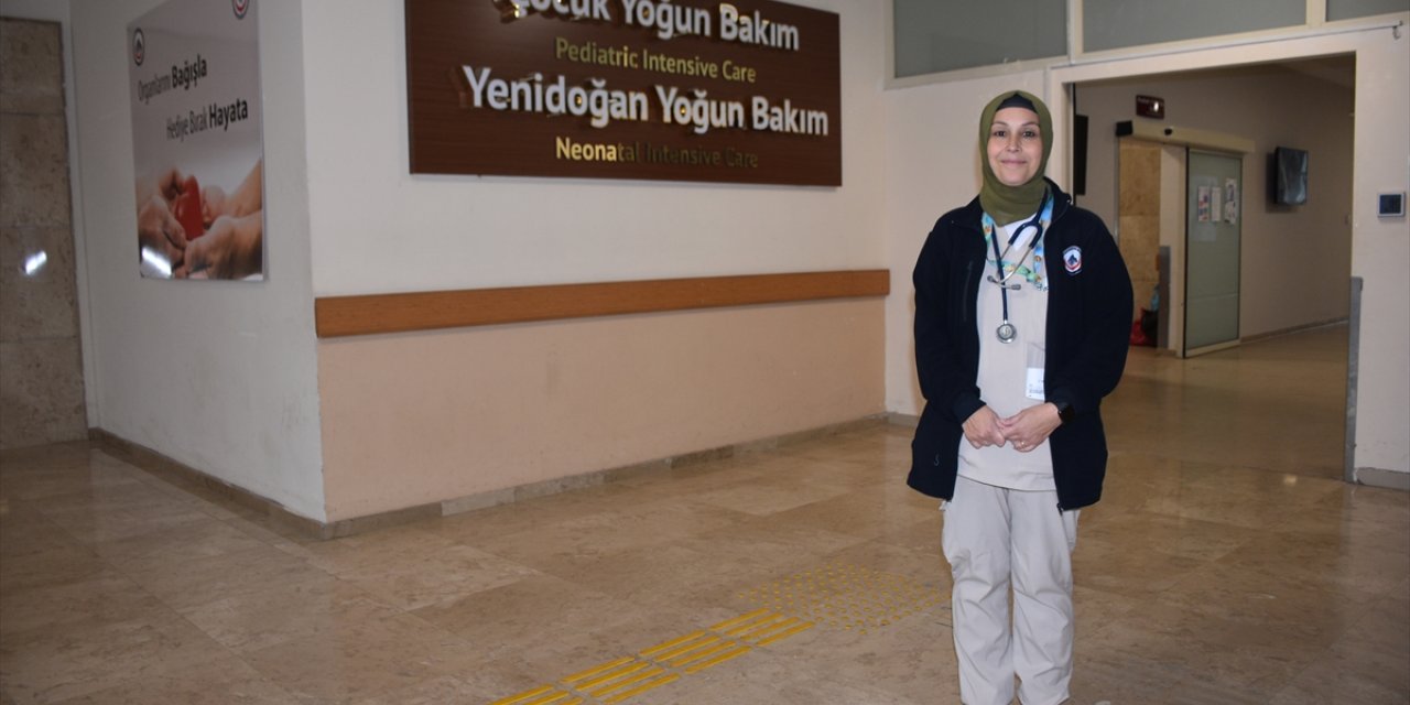 Doktor Gülsün, kendisi gibi prematüre doğan bebeklerin hayata tutunması için çabalıyor