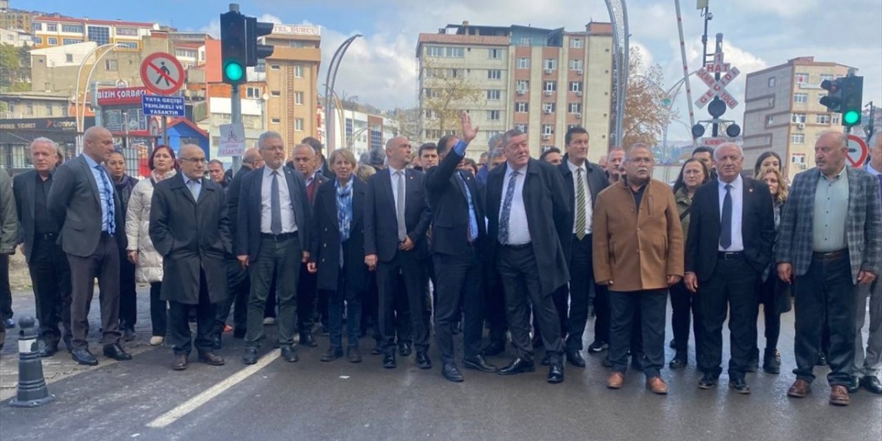 Zonguldak Belediye Başkanı Erdem'e "hakaret" iddiasıyla gözaltına alınan zanlı tutuklandı