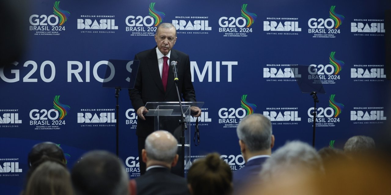 Cumhurbaşkanı Erdoğan, G20 Liderler Zirvesi'nde basın toplantısı düzenledi: (1)