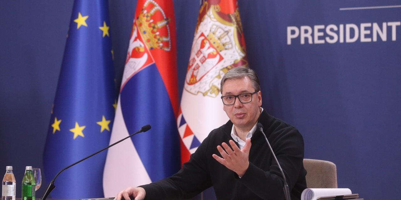 Sırp lider Vucic, tren istasyonundaki ölümlü kaza ile ilgili yeni istifalar beklediğini belirtti