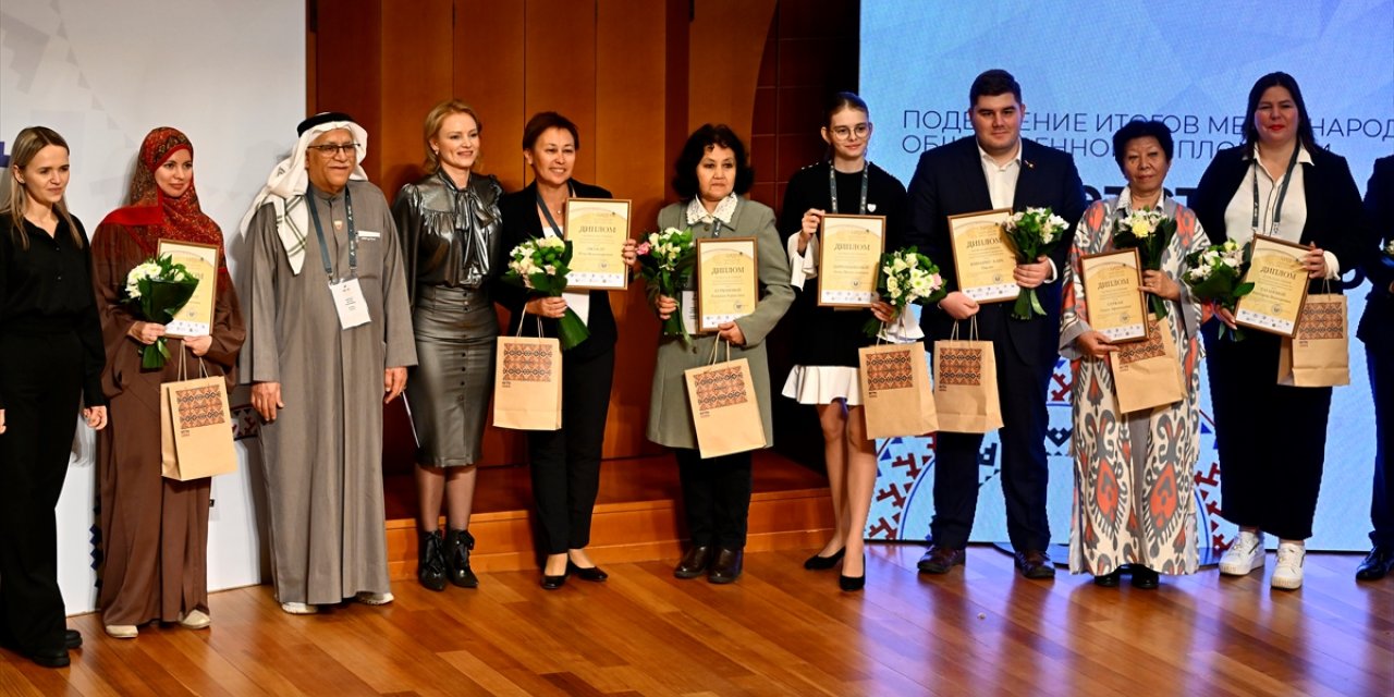 Rusya’nın Sibirya bölgesinde Kamu Diplomasi Forumu yapıldı