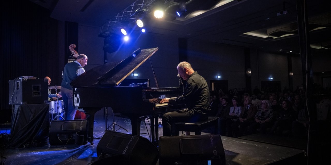 "Uluslararası Ankara Caz Festivali" Kerem Görsev Trio konseri ile başladı